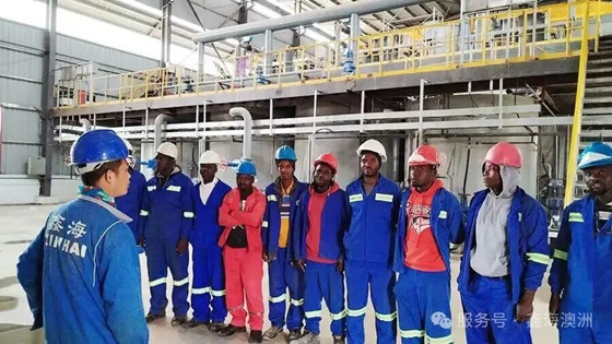 Local-employee-training.jpg Local-employee-training.jpg